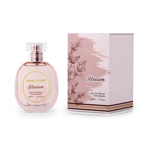 Eau de parfum pentru femei Daniel Klein Blossom